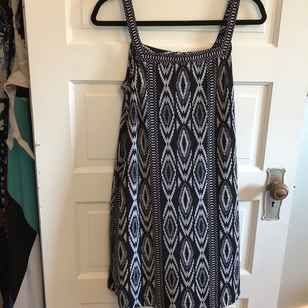White House Black Market Dress Size 6